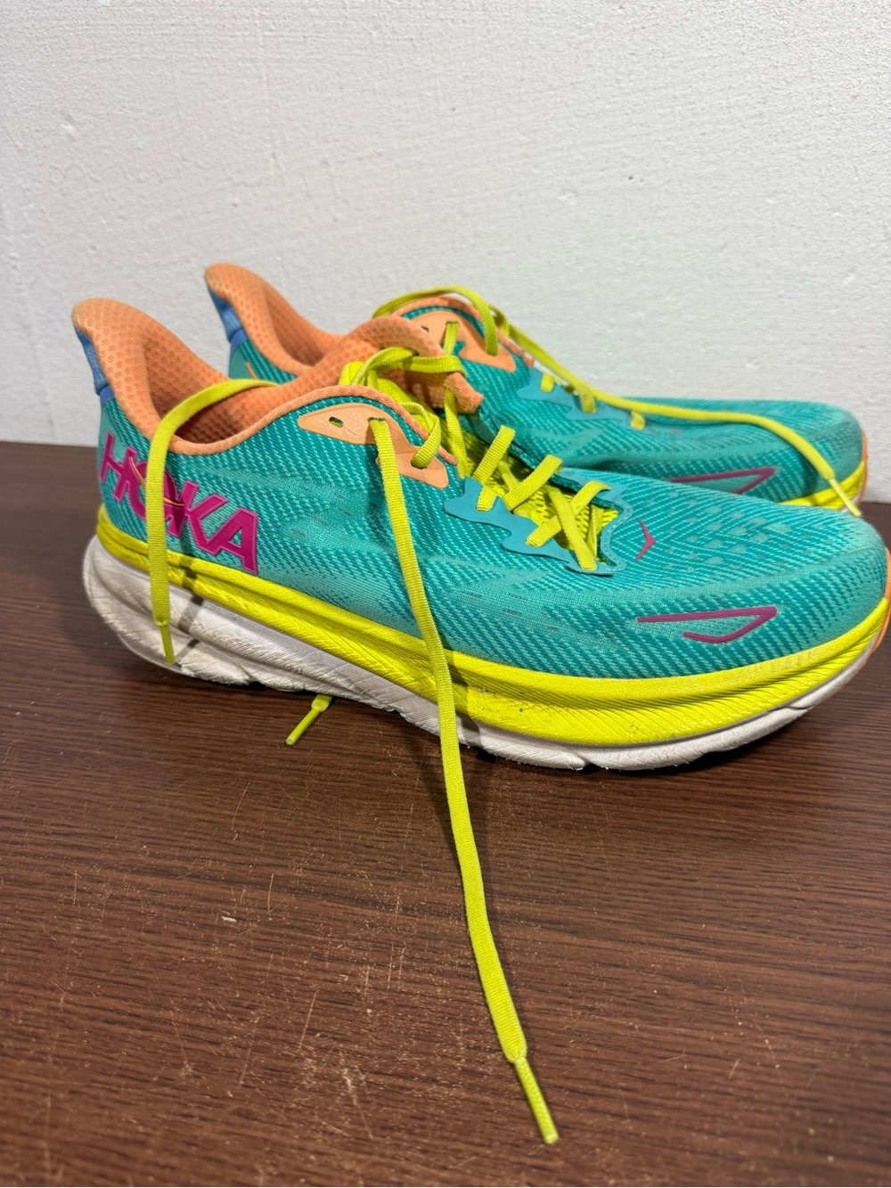 Hoka Clifton 9 Men’s Running Shoes 12